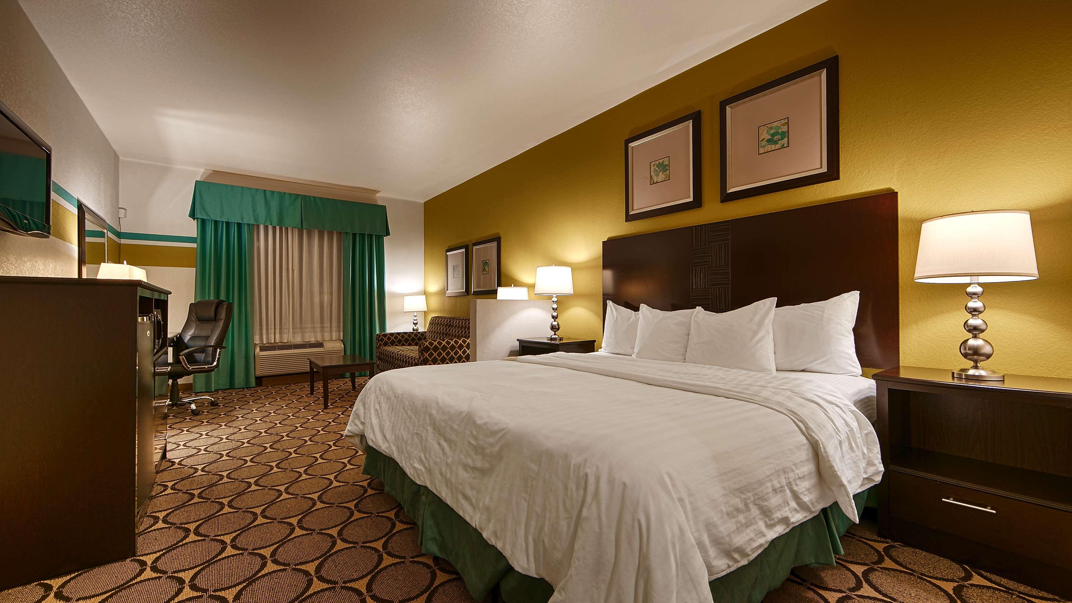 Best Western Douglas Inn & Suites Экстерьер фото