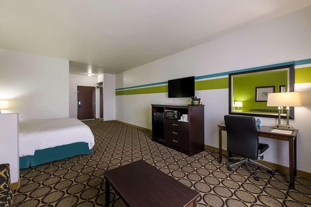 Best Western Douglas Inn & Suites Номер фото